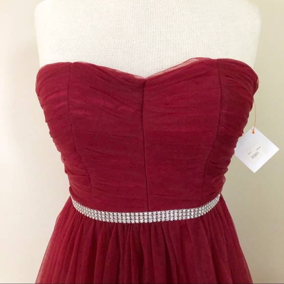 Minuet Strapless Tulle Formal Gown Sweetheart Neckline Rhinestone Belt Red NWT S - Picture 2 of 5